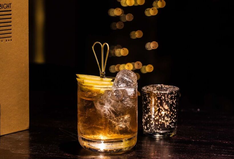 Отель Hilton Bournemouth