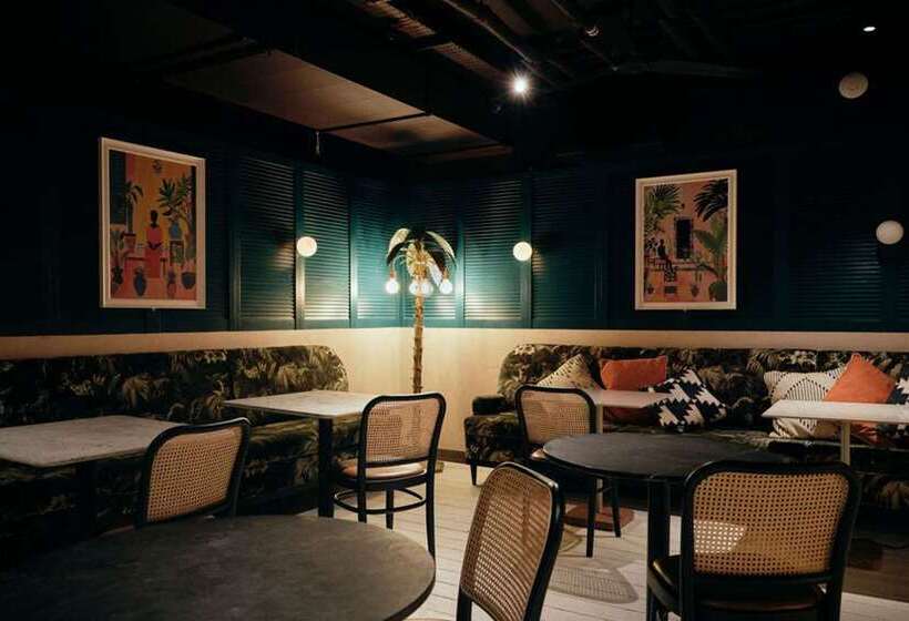 Отель Hilton Bournemouth