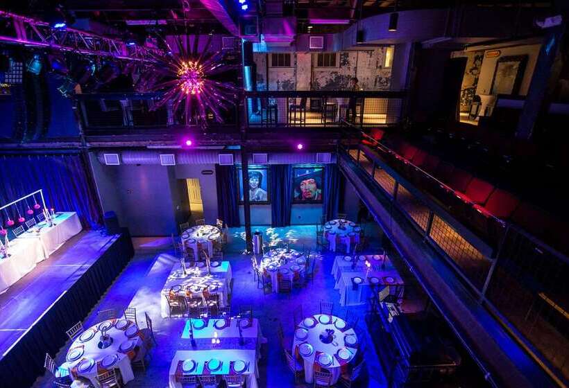 ホテル Hilton Garden Inn Louisville Downtown