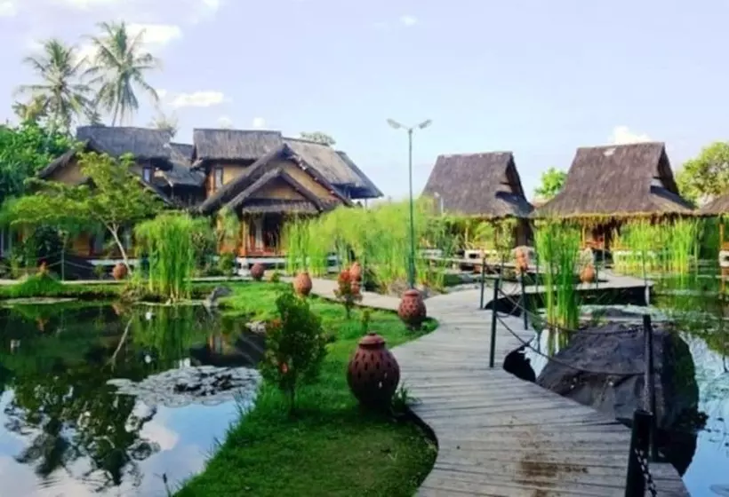 Hotel Kampung Sumber Alam Garut