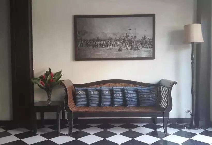 هتل Khamvongsa