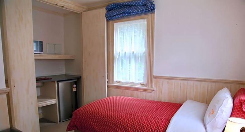 בית מלון כפרי The Devereux Boutique