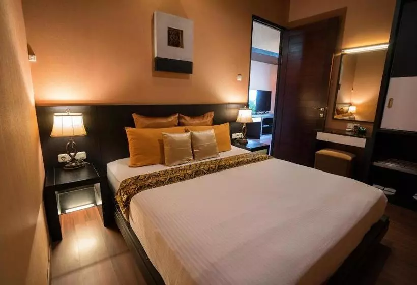 Hotel Valley Bistro Cafe And Resort