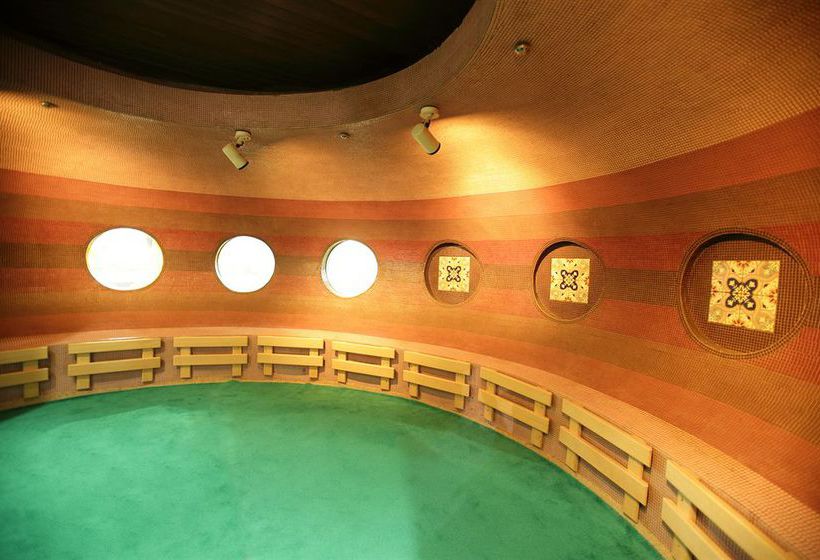 New Japan Capsule Hotel Cabana - Men Only