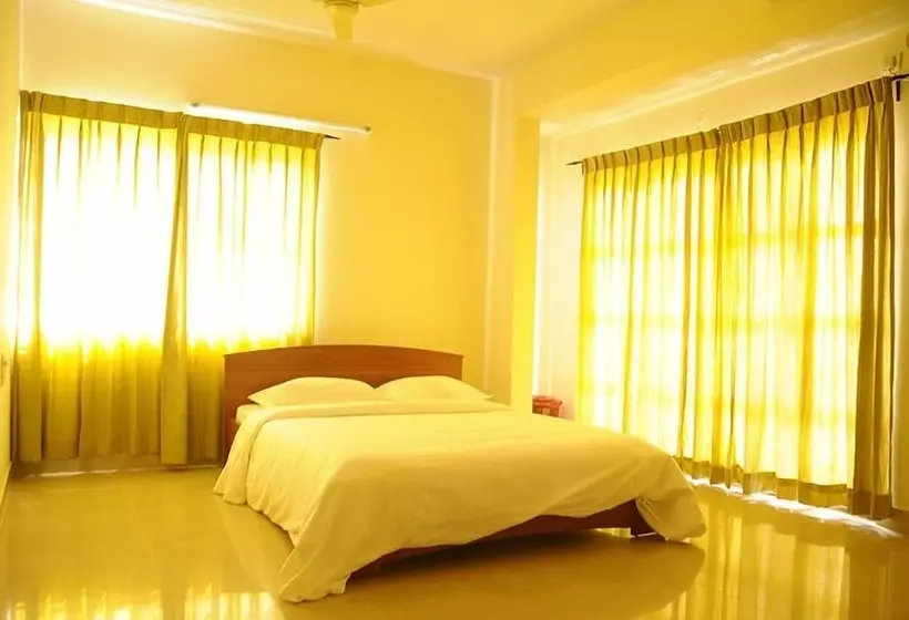 The Grand Serenity Apartment Hotel