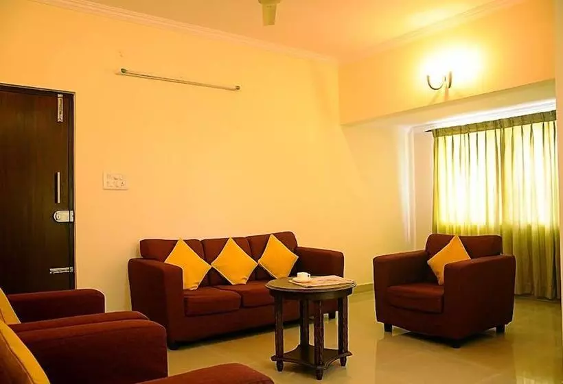 The Grand Serenity Apartment Hotel