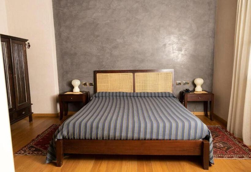 בית מלון כפרי Tenuta Canova