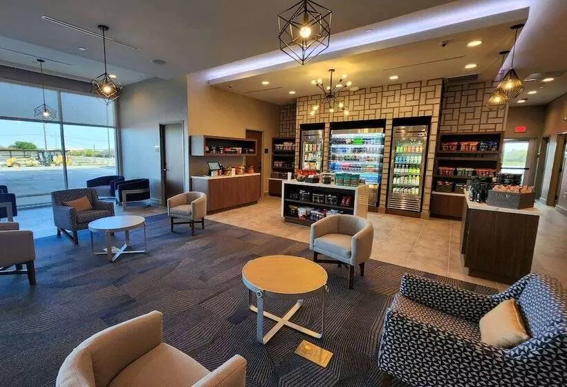 Hotelli La Quinta Inn & Suites By Wyndham Del Rio