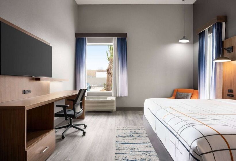 酒店 La Quinta Inn & Suites By Wyndham Del Rio