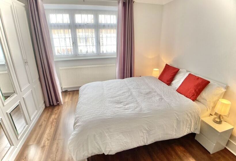 بنسيون Richmond House