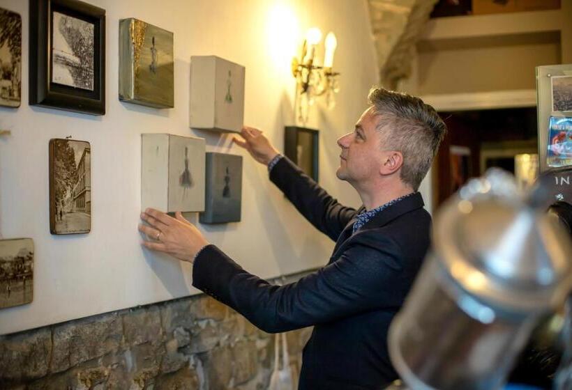 پانسیون Rooms Relais Art Borgocastello3