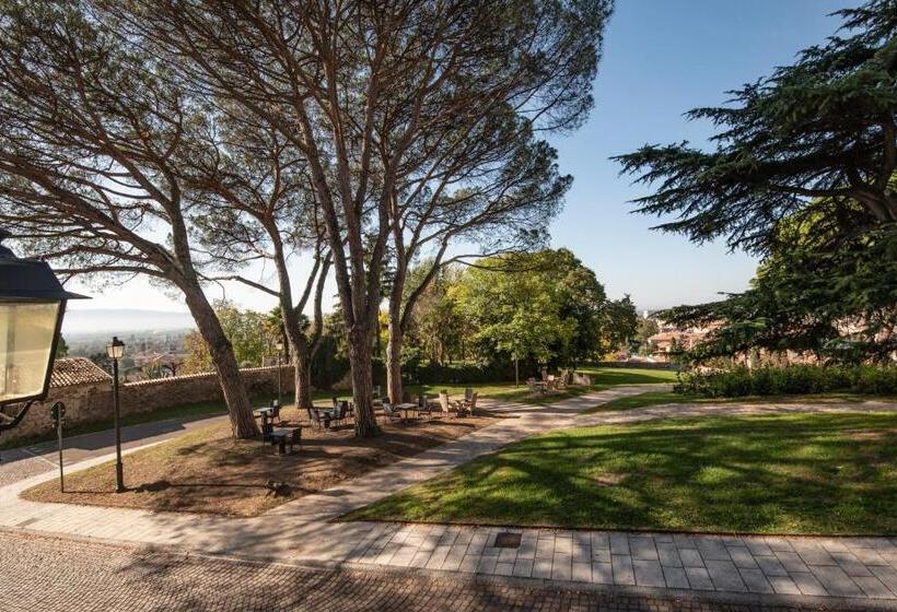 پانسیون Rooms Relais Art Borgocastello3