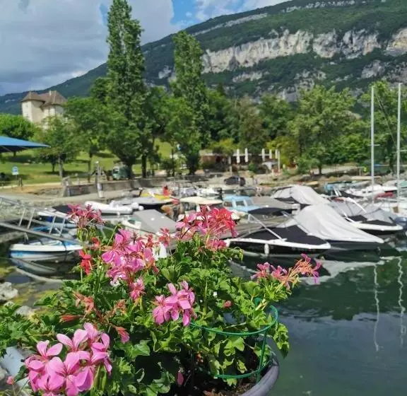 Aamiaismajoitus (B&B) Chez Karine