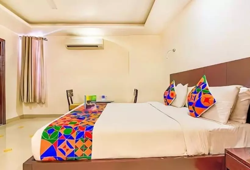 ホテル Tipsyy Inn & Suites Jaipur