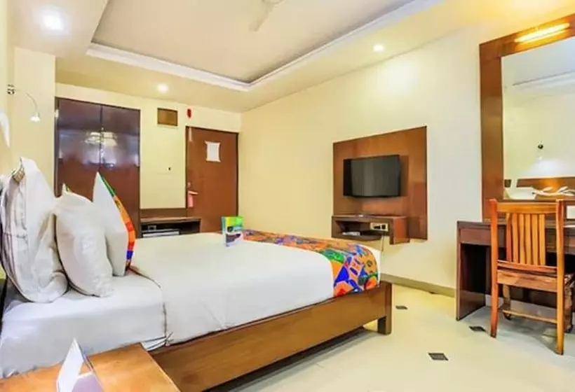 ホテル Tipsyy Inn & Suites Jaipur