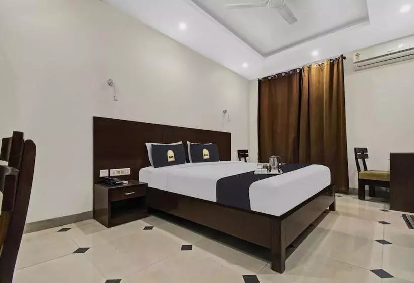 ホテル Tipsyy Inn & Suites Jaipur