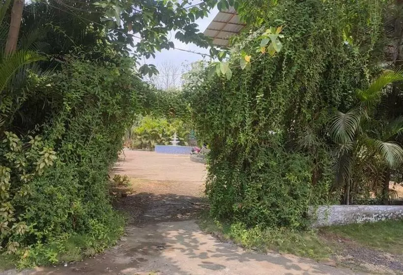 ホテル Metro Palace Resort