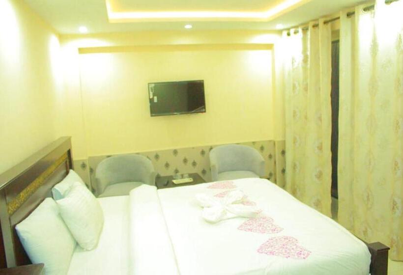 هتل The Grand Homes