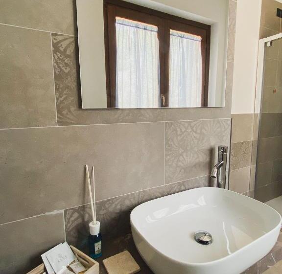 هتل Villa Tadina