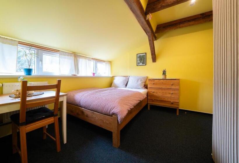 ペンション Penzion Na Výšinkách, Jetřichovice, české švýcarsko