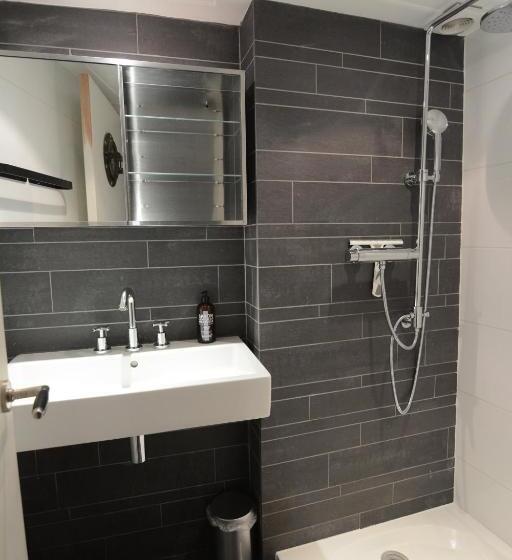 住宿加早餐  Guesthouseone