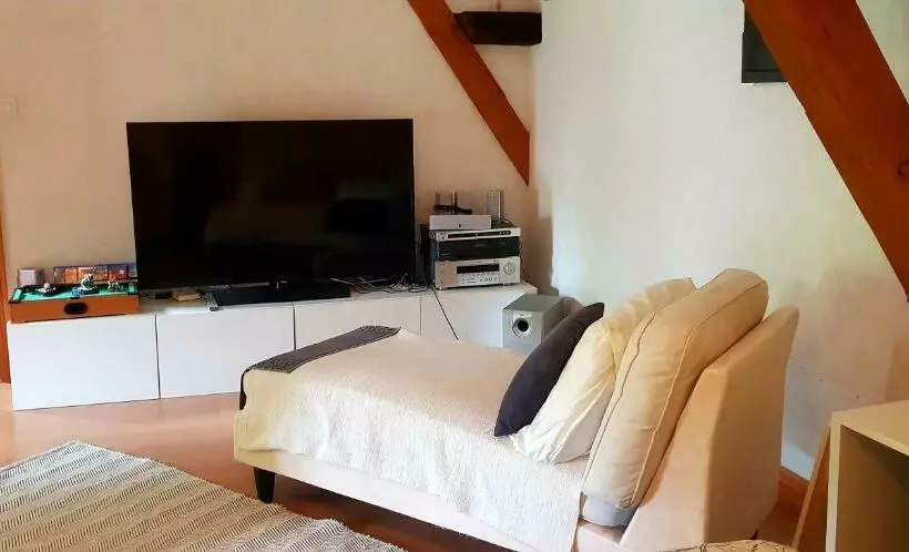 ベッドアンドブレックファースト Hameau De Leignoua