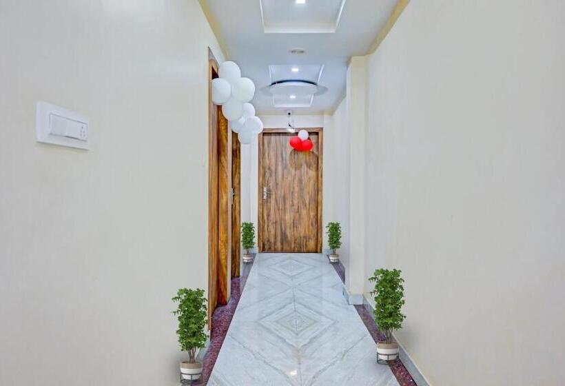 Flagship Hotel Sai Palace