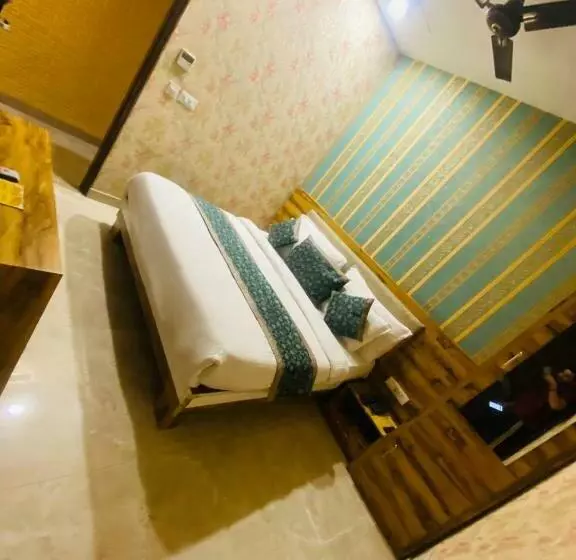 Hotel Amritsar Pride