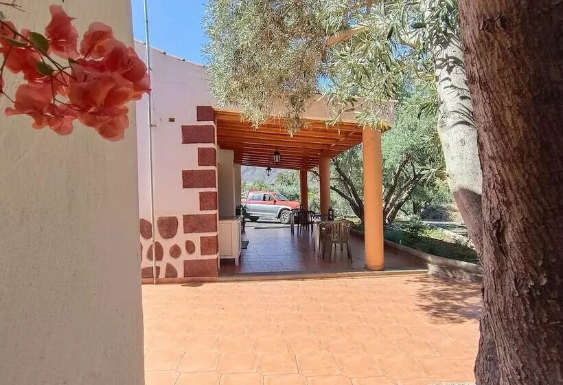 هتل El Vergel