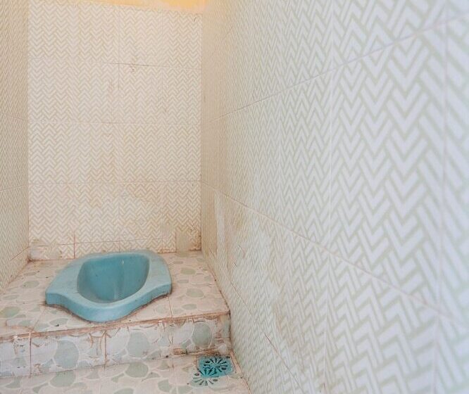 Hotel Spot On 91883 Kost 2 Putra Syariah