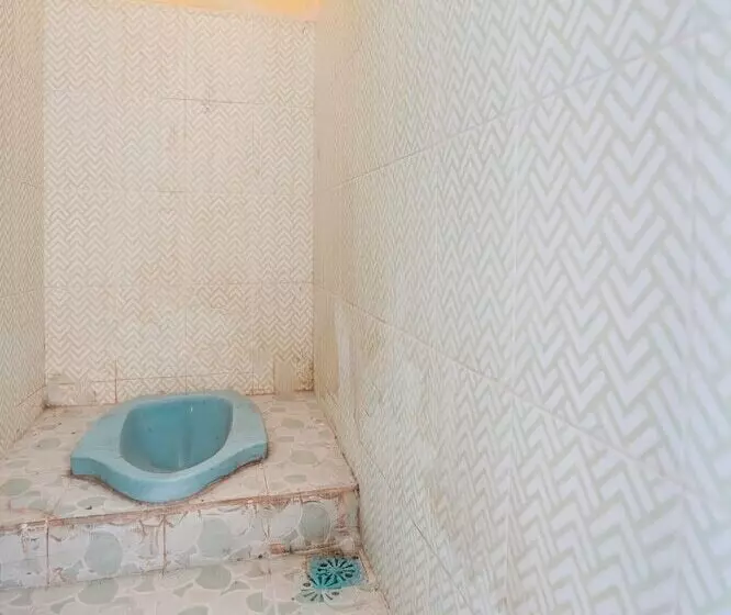 Hotelli Spot On 91883 Kost 2 Putra Syariah