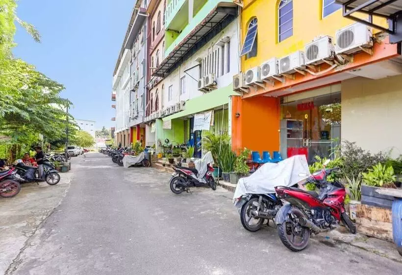 Hotelli Spot On 91885 Wisma Heksa