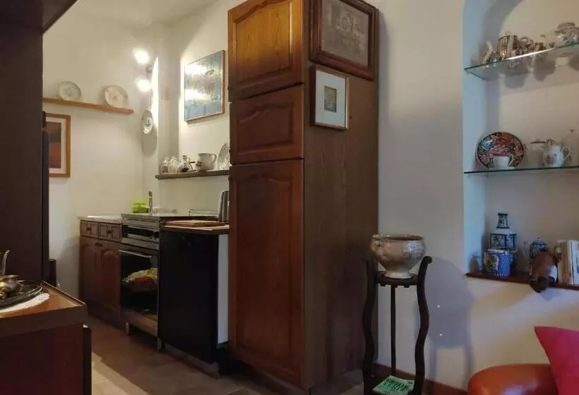 پانسیون Rua Dell Arco 11