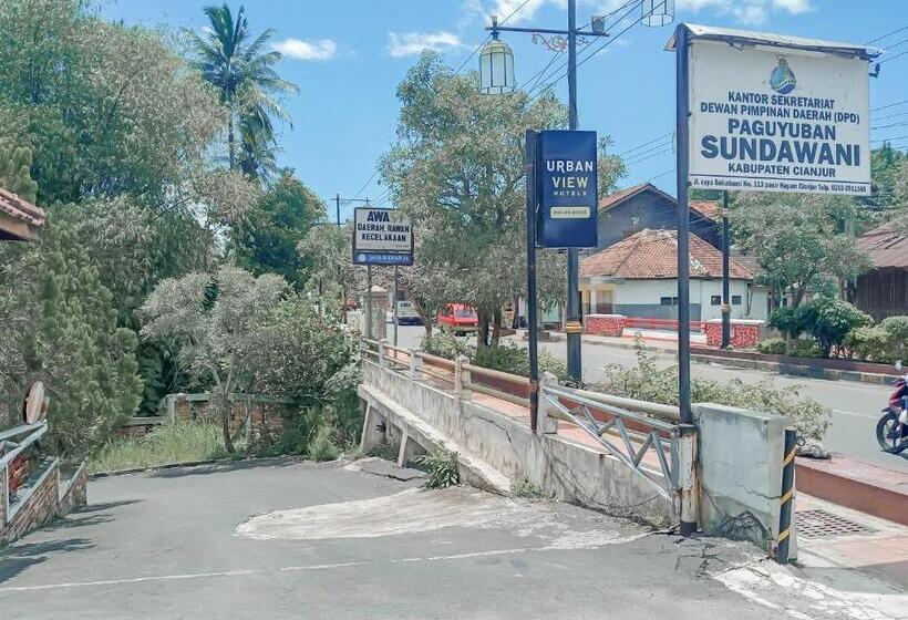 Urbanview Hotel Rio Life House Cianjur By Reddoorz