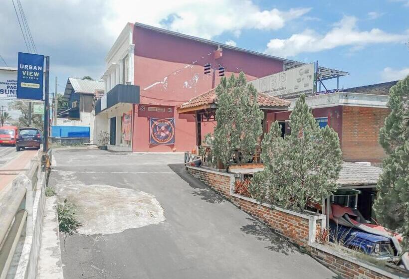 Urbanview Hotel Rio Life House Cianjur By Reddoorz