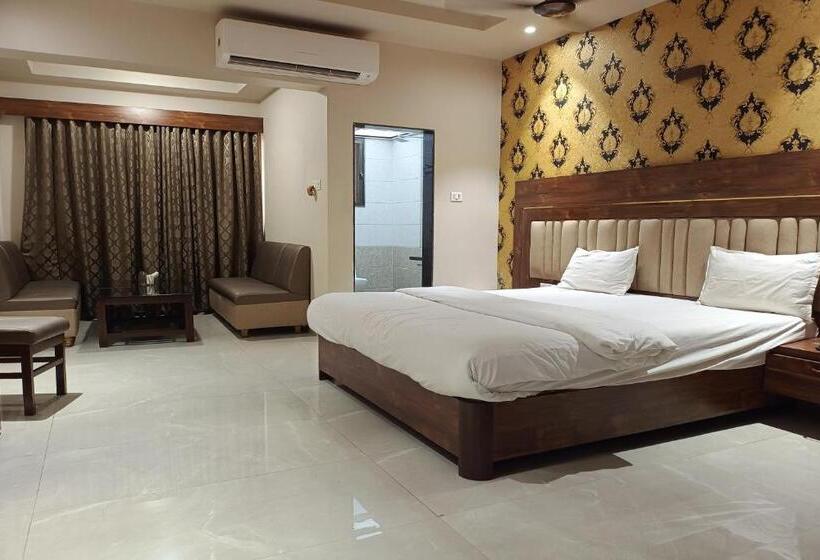 Hotel Apratim Lodging & Boarding