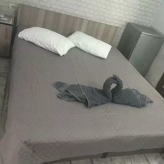 ホテル Flory House