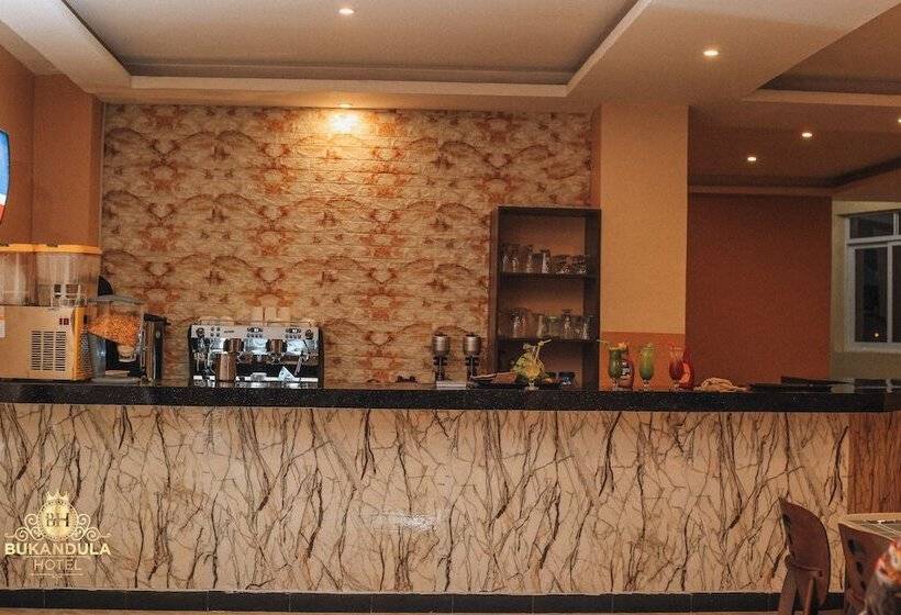 هتل Bukandula