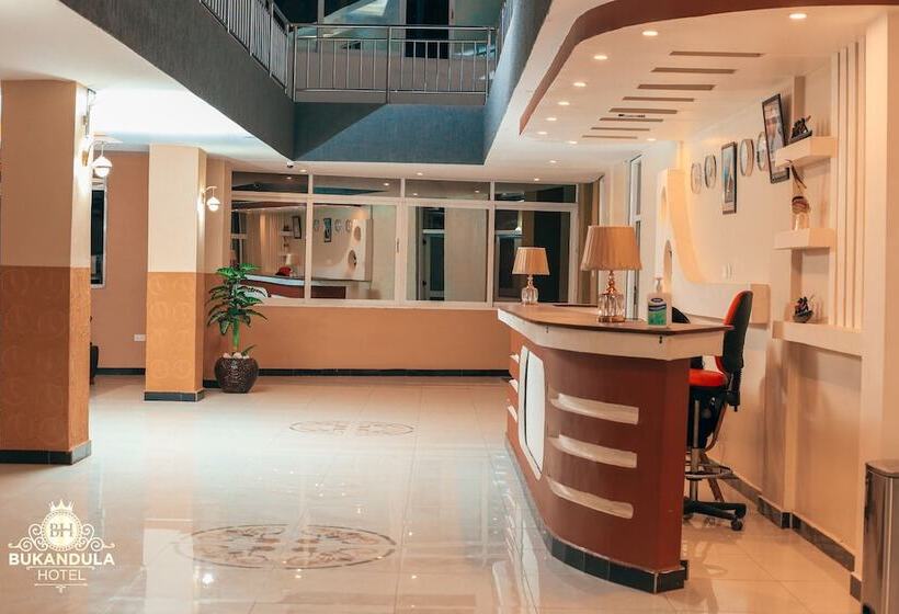 هتل Bukandula