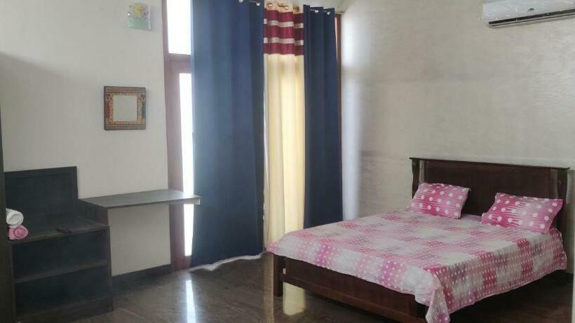 Pensão Lotus Studio Apartment