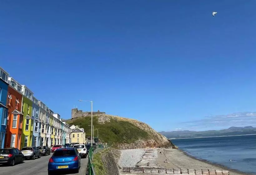 Majatalo Môr Heli Guest House Criccieth
