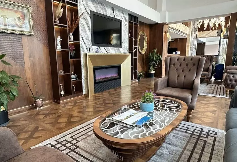 Trademark Collection By Wyndham Operla Airport Hotels