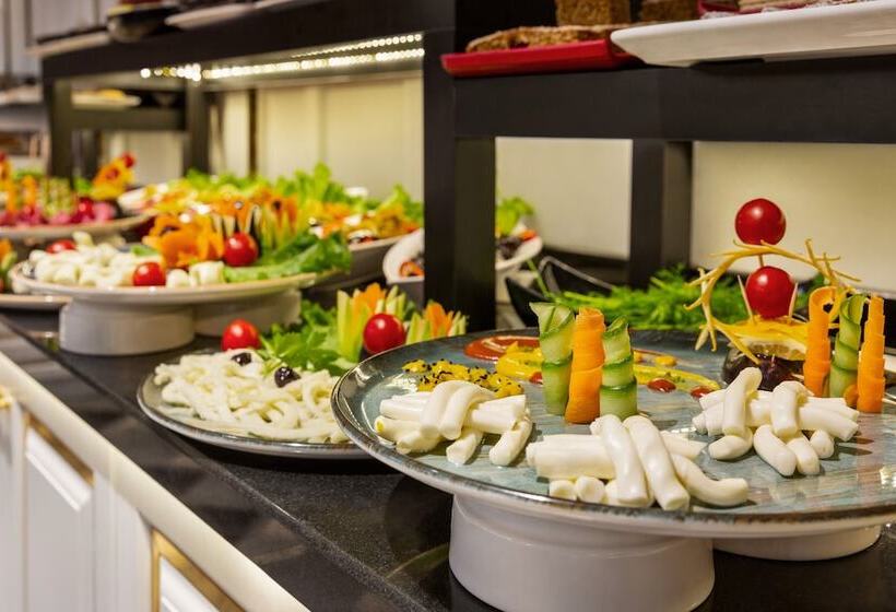 Trademark Collection By Wyndham Operla Airport Hotels