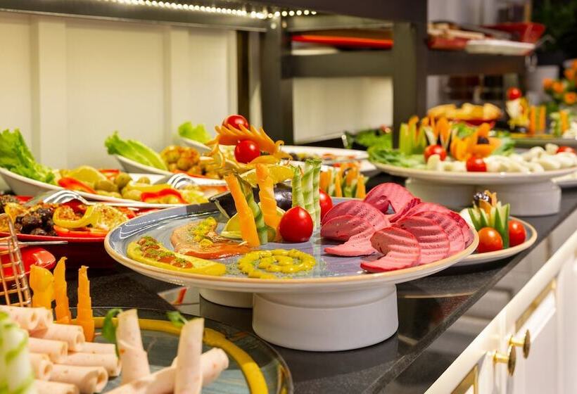 Trademark Collection By Wyndham Operla Airport Hotels