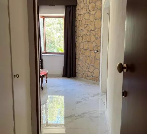 ホテル Villa Edelweiss