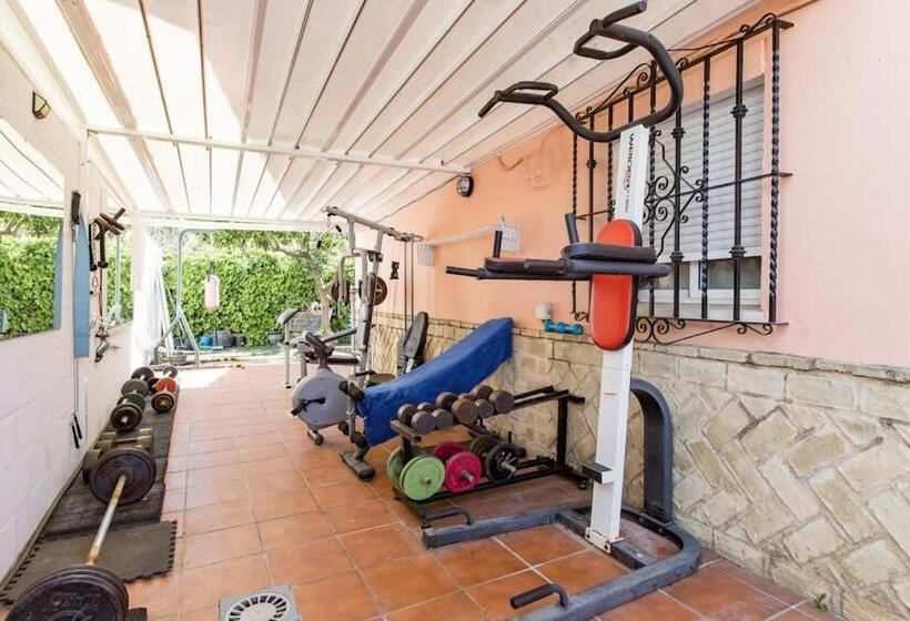 ペンション Apartamento Privado Con Piscina Y Jardin Compartidos