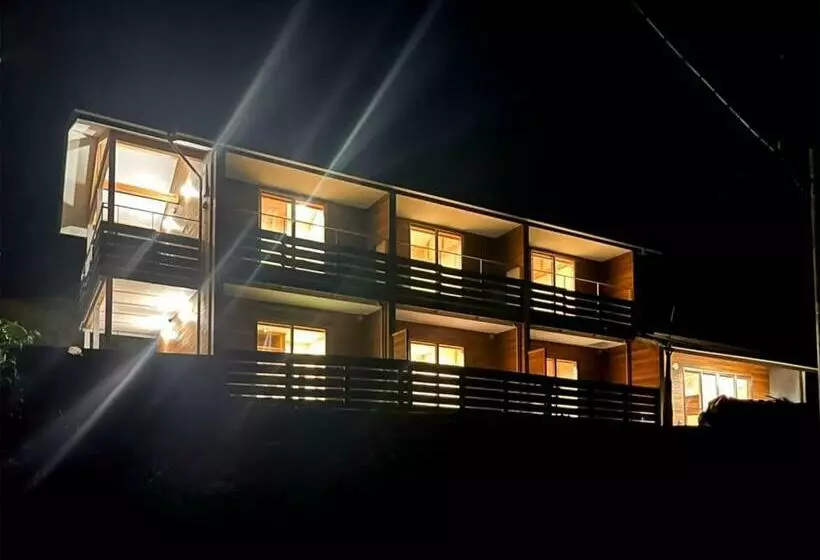 ペンション Female Only Dormitory Guest House Amami Long Beach 2 Breakfast Included  Vacation Stay 64534v