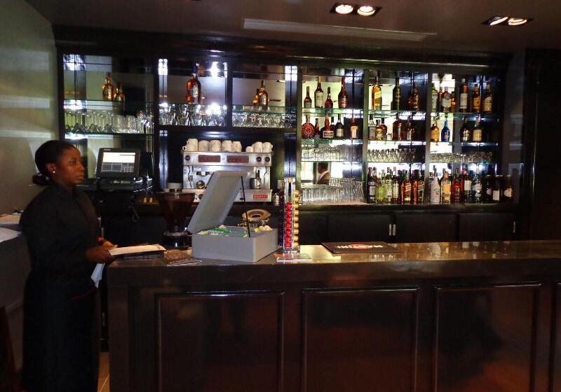 Отель Akwa Palace Douala