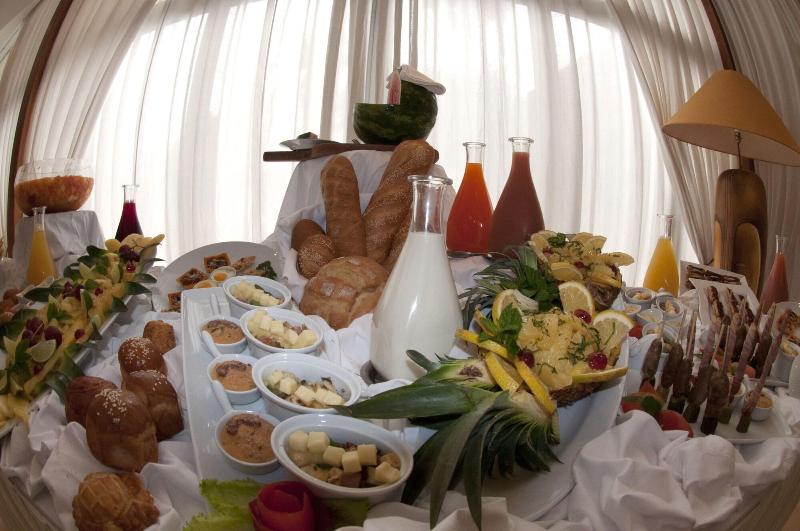 Отель Akwa Palace Douala