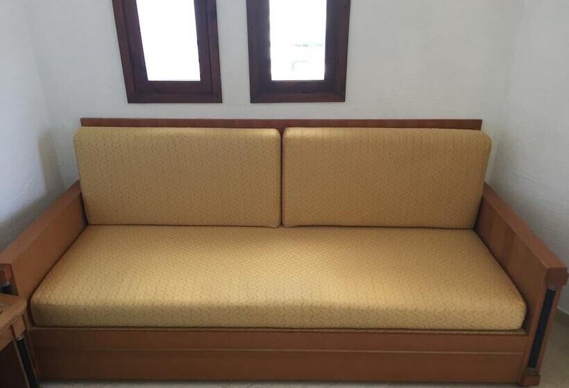 فندق Diamond Beach Apts & Studios